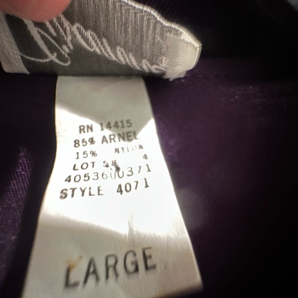 Vintage Lisanne Velvet Purple Robe - Picture 4 of 5